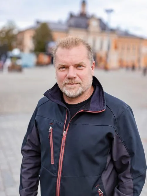 Vesa Salenius – Inhaber der MAV Autovuokraamo in Kuopio